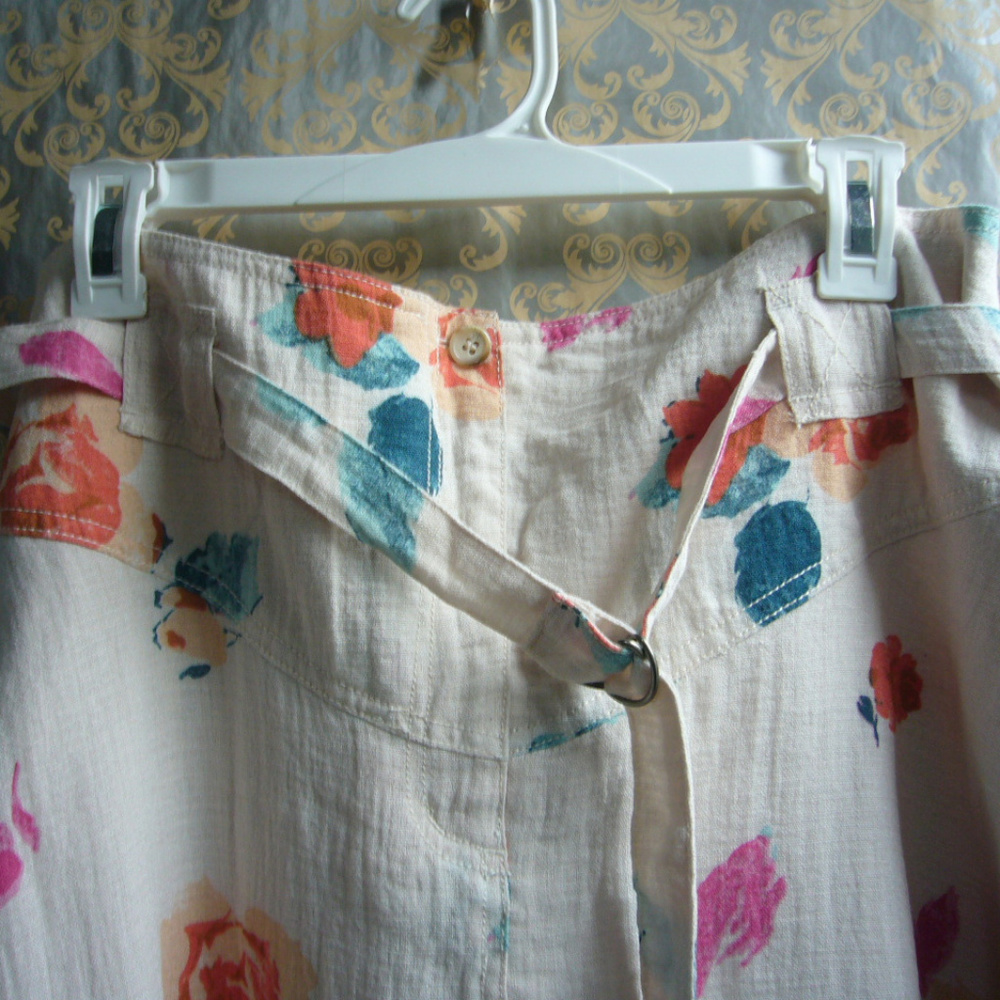 Kimchi Blue Beige Floral Watercolor Skirt- Size 12